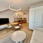 D301 Boho Z Z Basenem, Sauna, Jacuzzi, Przy Samej Plazy - 5d Apartmán Niechorze