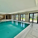 Apartmán D301 Boho Z Z Basenem, Sauna, Jacuzzi, Przy Samej Plazy - 5d *